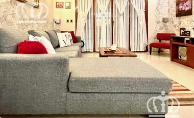 Venta- Hermoso Chalet - 3 dormitorios -  Fondo con pileta y quincho - Lanús Este