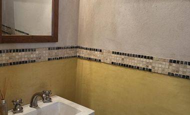 Venta - Casa 6 ambiente - Jardín y parrilla - Vicente Lopez - Olivos