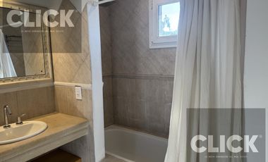 Venta - Casa 6 ambiente - Jardín y parrilla - Vicente Lopez - Olivos