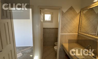 Venta - Casa 6 ambiente - Jardín y parrilla - Vicente Lopez - Olivos
