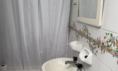 Venta - Casa 6 ambiente - Jardín y parrilla - Vicente Lopez - Olivos