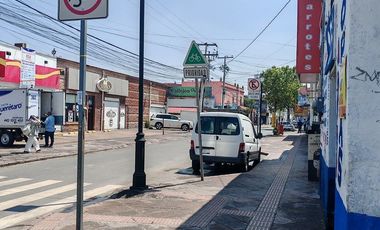 LOCAL COMERCIAL EN RENTA