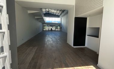 Local - Banfield Oeste