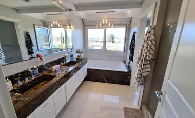 Casa en venta en Buenos Aires Golf Club