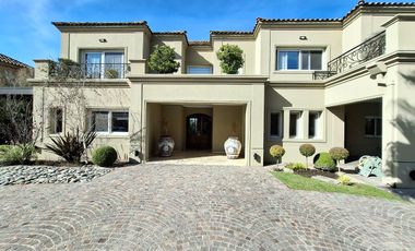 Casa en venta en Buenos Aires Golf Club