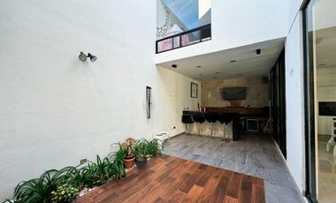 VENTA CASA EN CONDOMINIO RUSCELLO AL NORPONIENTE DE LA CIUDAD LU