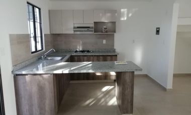 Bosques del Dorado  casa en RENTA 3 recámaras, sala de tv, roof garden!!!