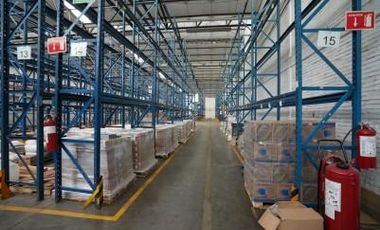 Bodega en renta de 1,323 m2 en Vallejo