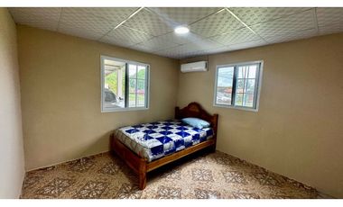 Se alquila/vende casa amueblada en Las Tablas