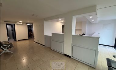 Alquilo Oficina en Calle 50 Obarrio L.T