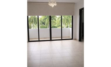 Costa del Este, casa de 4r 840m2 con piscina a solo $2.1M
