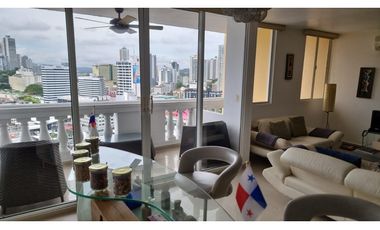Alquilo Apartamento Amoblado en Obarrio, 3 Recámaras, 200m².
