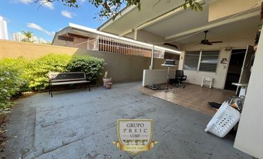 CASA EN CHANIS CON PATIO  (C.P)