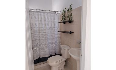 SE ALQUILA CASA EN HATO MONTAÑA PH VILLA DORADA CON 2 HABITACION VACIA