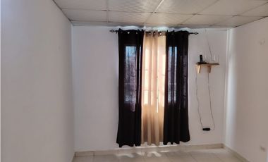 SE ALQUILA CASA EN HATO MONTAÑA PH VILLA DORADA CON 2 HABITACION VACIA