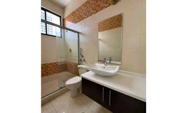Se Alquila Pent House en.Elite 400