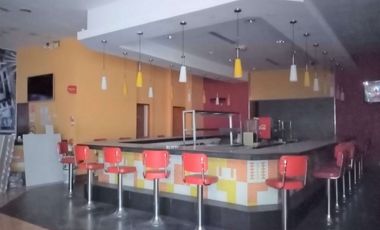 se vende local Planta baja en westland mall