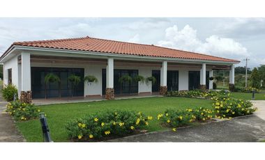 Se vende casa campestre en San Carlos, Panamá Oeste