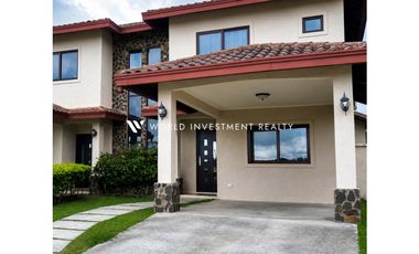CASA EN VENTA EN HACIENDA LOS MOLINOS BOQUETE