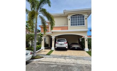 VENTA CASA COSTA SUR (CP)