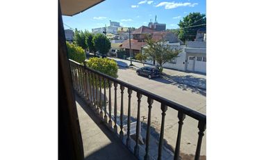 Venta Ph tres ambiente a una cuadra de la Av Colon, Mar del plata