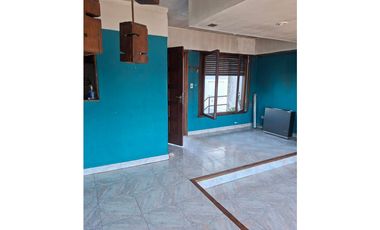 Venta Ph tres ambiente a una cuadra de la Av Colon, Mar del plata