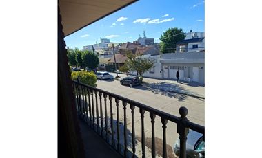 Venta Ph tres ambiente a una cuadra de la Av Colon, Mar del plata