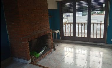 Venta Ph tres ambiente a una cuadra de la Av Colon, Mar del plata