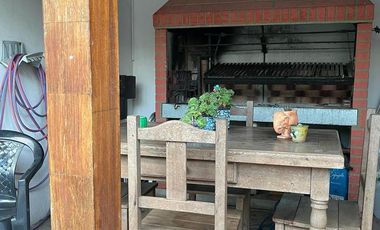 CASA VENTA MONTE GRANDE ESTEBAN ECHEVERRIA