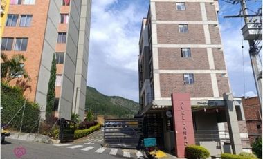 Se Arrienda Apartamento Avellaneda San Martin Bello