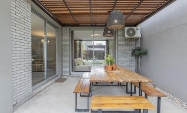 Casa - Joaquin Gorina