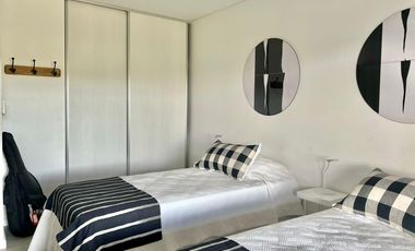 Departamento en venta  4 amb PB  3 dormitorios suite  contra frente Costa Esmeralda