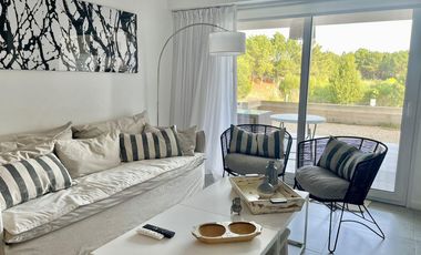 Departamento en venta  4 amb PB  3 dormitorios suite  contra frente Costa Esmeralda
