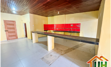 VENDO VIVIENDA EN YARINACOCHA-CERCA DEL PARQUE LUPUNA Y AV. MIRAFLORES