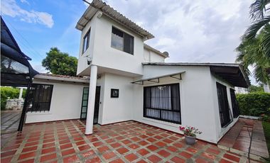 DISPONIBLE POR DAS - FINCA CON PISCINA EN FLANDES TOLIMA ¡RESERVA YA!