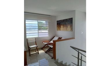 Casa de dos pisos cerca al mar Conjunto cerrado Rodadero sur- 060-