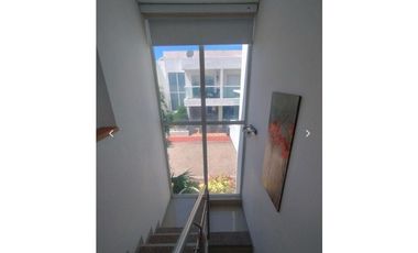 Casa de dos pisos cerca al mar Conjunto cerrado Rodadero sur- 060-