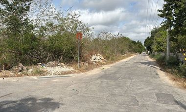 Terrenos con 200m2 en Sitpach, Mérida