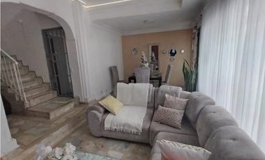 CASA ESQUINERA CON LOCAL EN VENTA  EN PALMIRA BARRIO EL RECREO