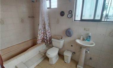 CASA ESQUINERA CON LOCAL EN VENTA  EN PALMIRA BARRIO EL RECREO