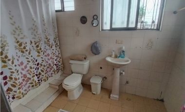 CASA ESQUINERA CON LOCAL EN VENTA  EN PALMIRA BARRIO EL RECREO