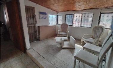 CASA ESQUINERA CON LOCAL EN VENTA  EN PALMIRA BARRIO EL RECREO
