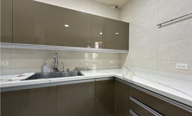 VENTA DE CASA EN CONJUNTO CERRADO EN VILLA CAMPESTRE TRADICIONAL.