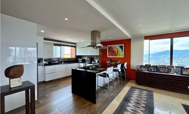 Apartamento Duplex en Venta en El Poblado, Medellín, Antioquia