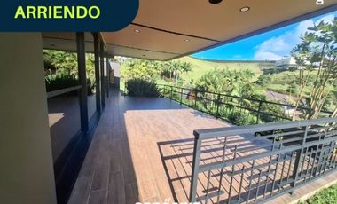 Finca en arriendo- Rionegro- Las Mesetas