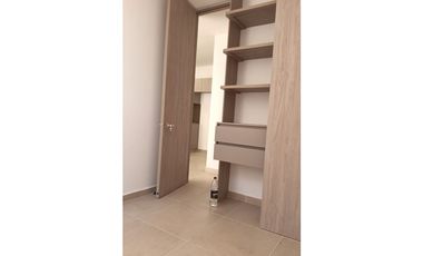 COUNTRY RESEVADO TORRE 3 APTO  810