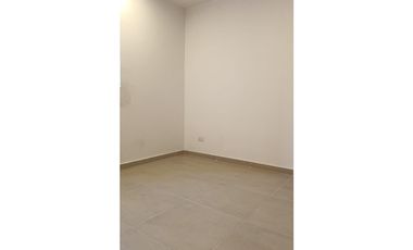 COUNTRY RESEVADO TORRE 3 APTO  810