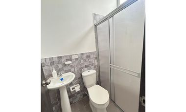 SE ARRIENDA CASA CAMPESTRE CONJUNTO RESIDENCIAL GUAYACANES ANDALUCIA