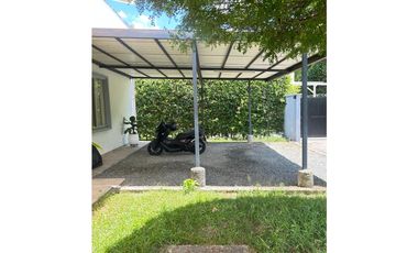SE ARRIENDA CASA CAMPESTRE CONJUNTO RESIDENCIAL GUAYACANES ANDALUCIA