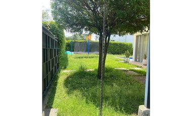 SE ARRIENDA CASA CAMPESTRE CONJUNTO RESIDENCIAL GUAYACANES ANDALUCIA